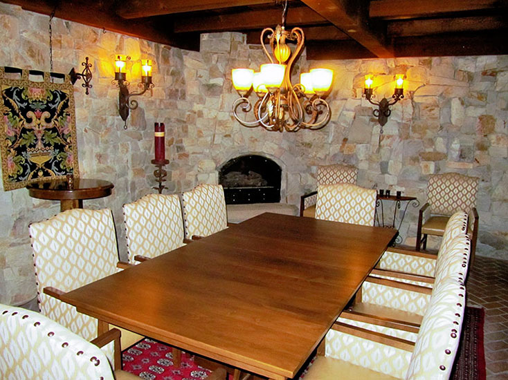 amish woodworking restaurant image