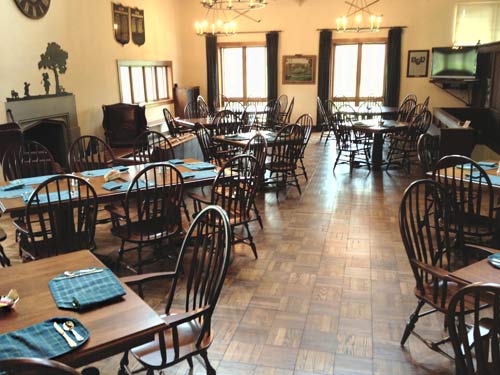 amish woodworking restaurant image