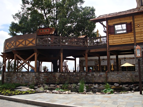 amish woodworking restaurant image